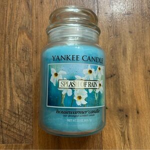 New Yankee Candle Splash of Rain 22 oz